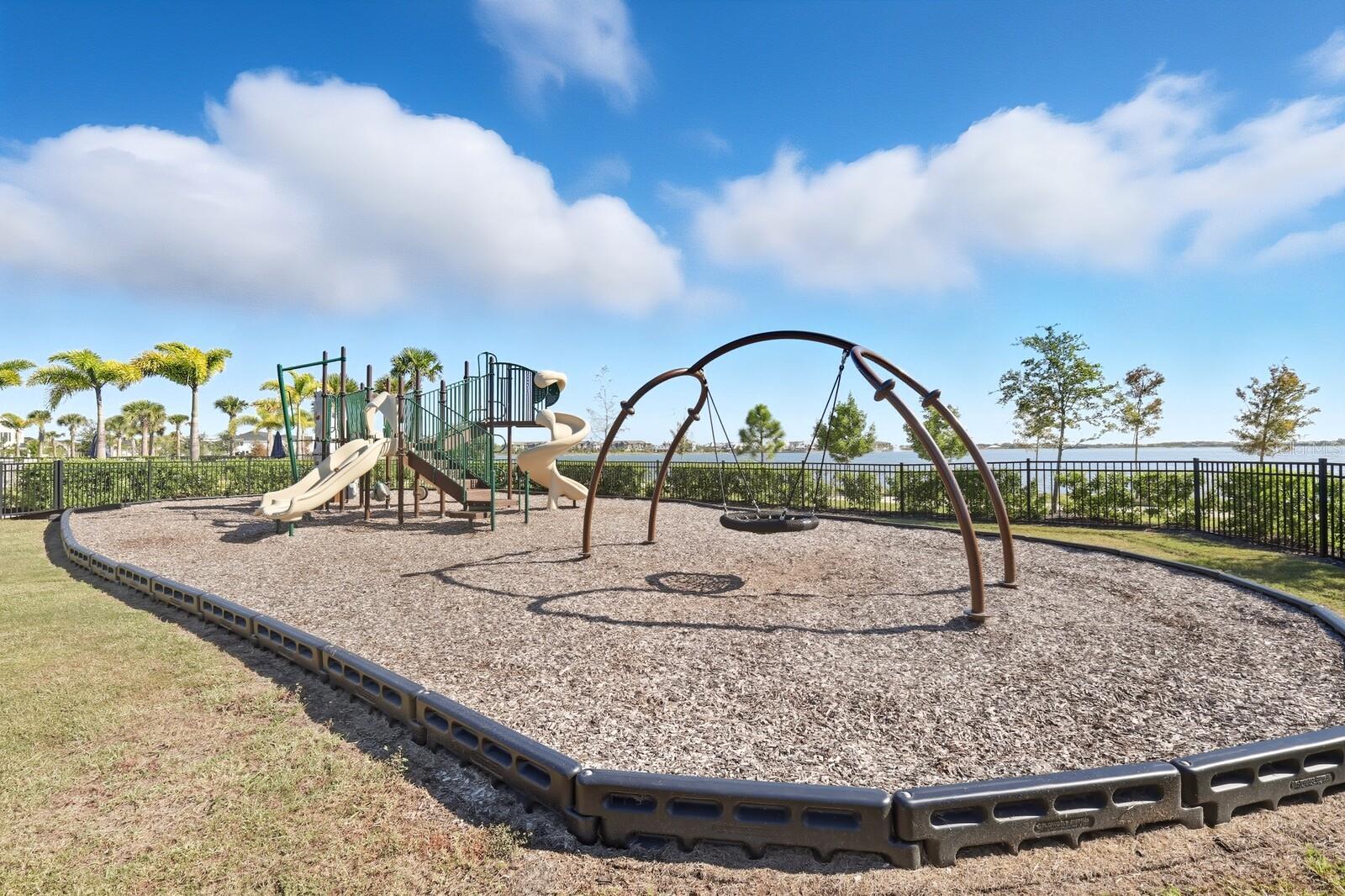 Image 34 of 38 For 1782 Spreader Lane