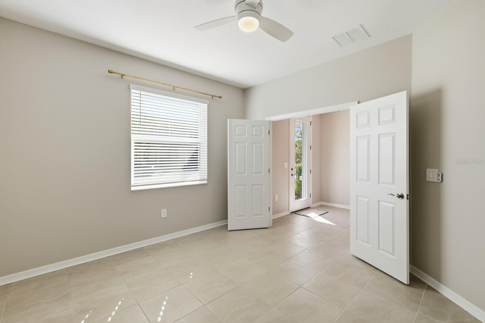 Image 8 of 38 For 1782 Spreader Lane