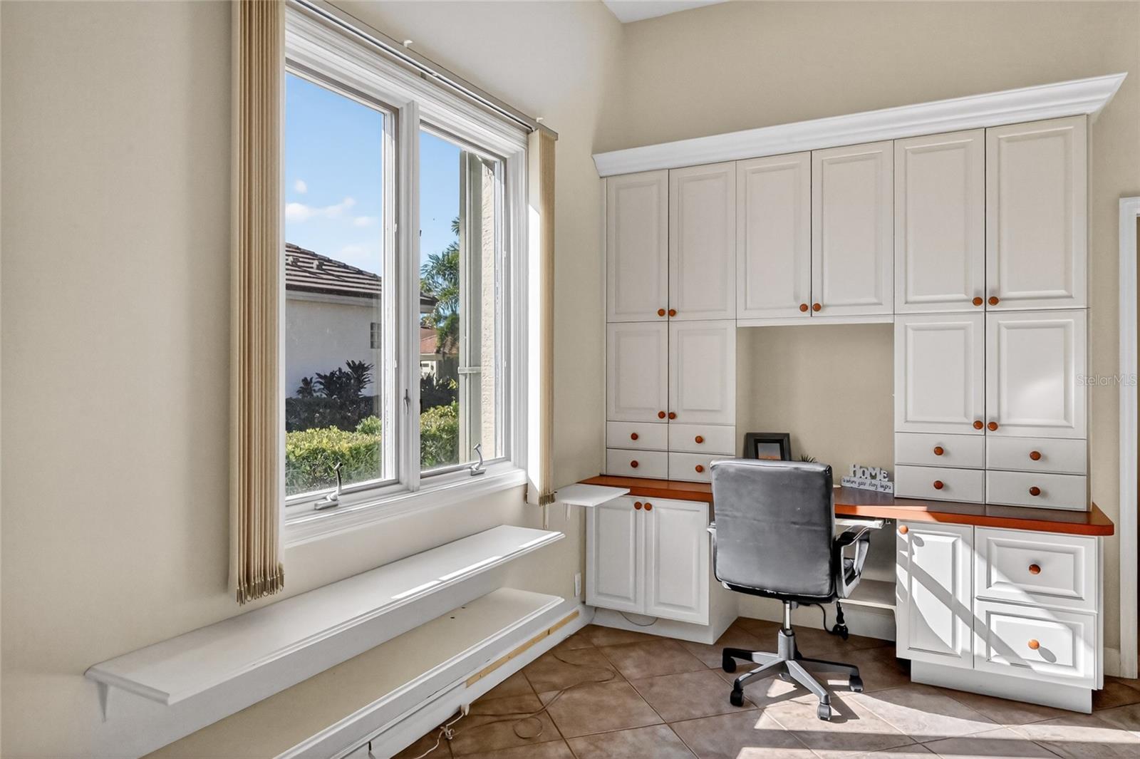 Image 17 of 78 For 5245 88th Street E