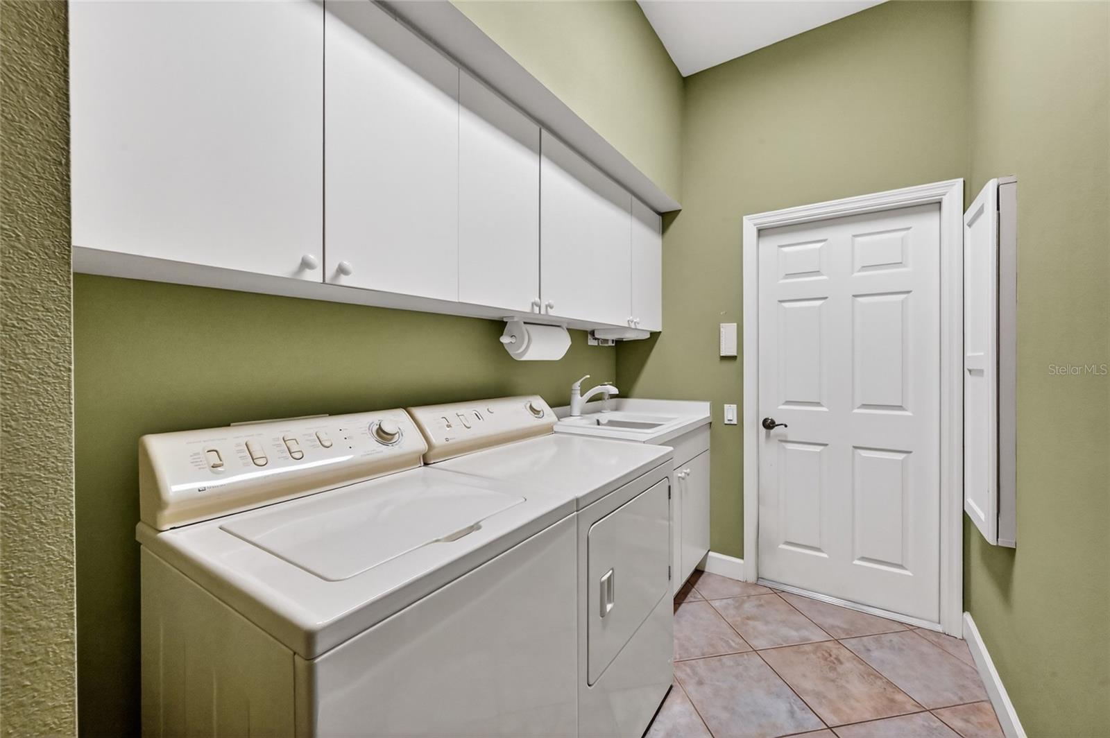 Image 21 of 78 For 5245 88th Street E