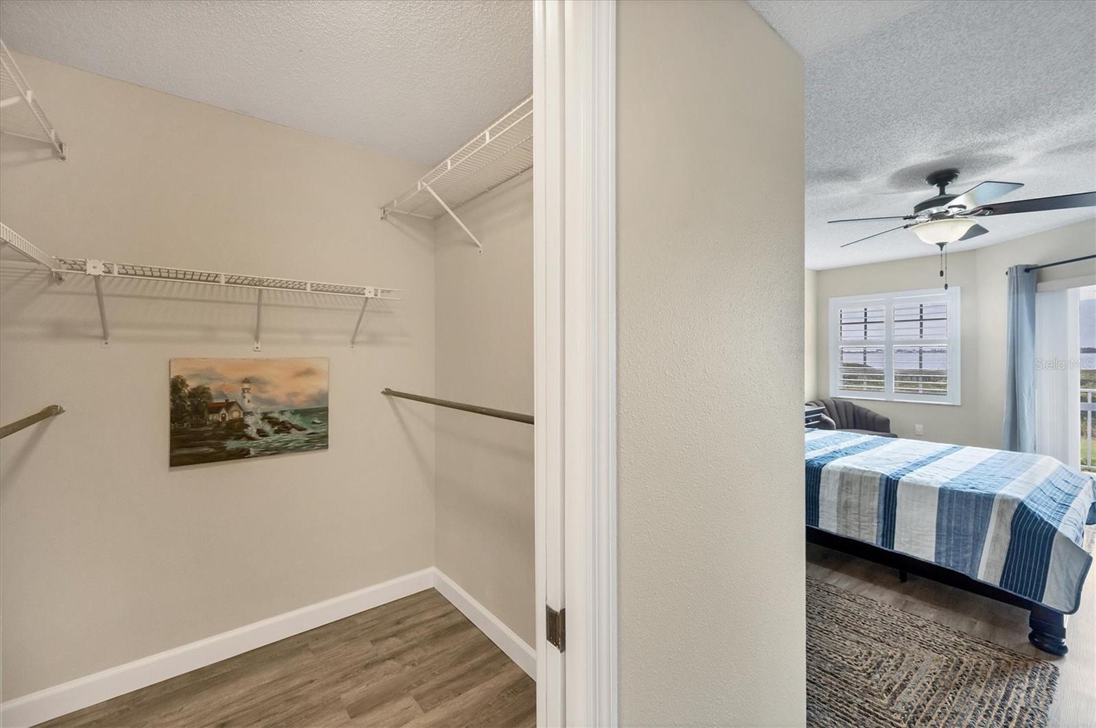 Image 16 of 28 For 1153 Edgewater Circle