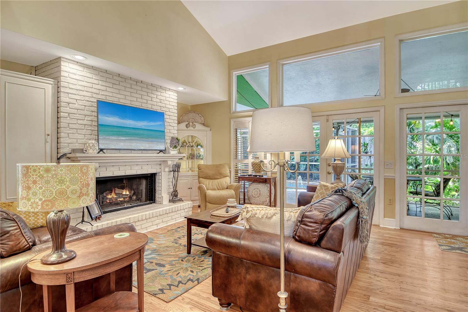 Image 10 of 57 For 4550 Chimney Creek Drive