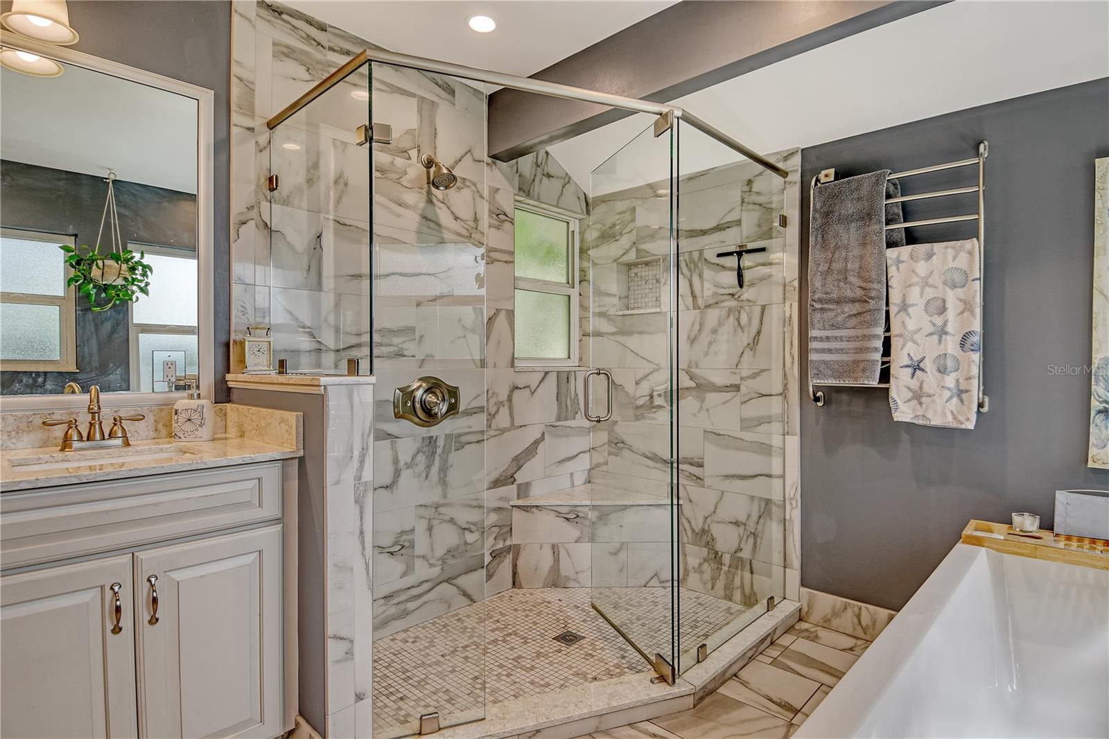Image 31 of 57 For 4550 Chimney Creek Drive