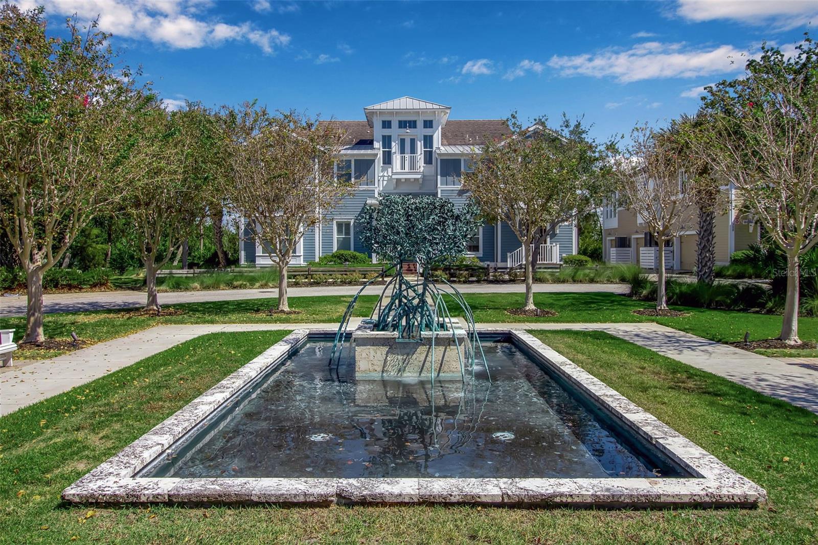 Image 19 of 99 For 321 Sapphire Lake Drive 202