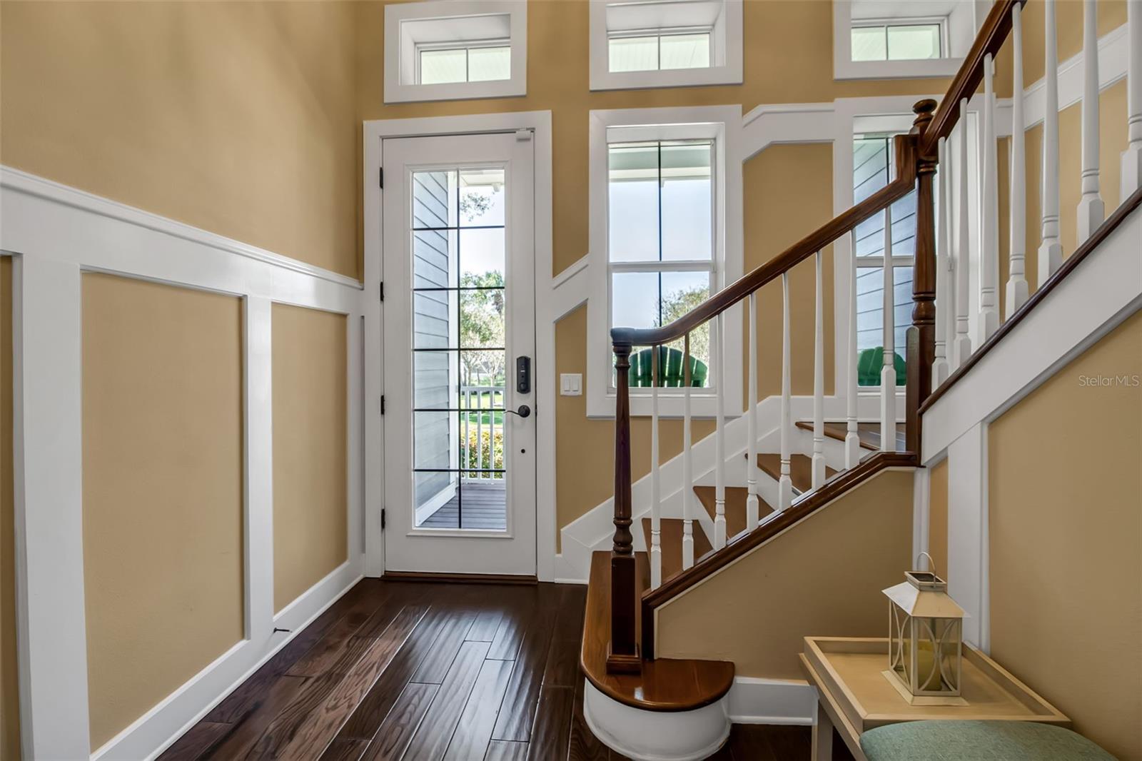 Image 25 of 99 For 321 Sapphire Lake Drive 202