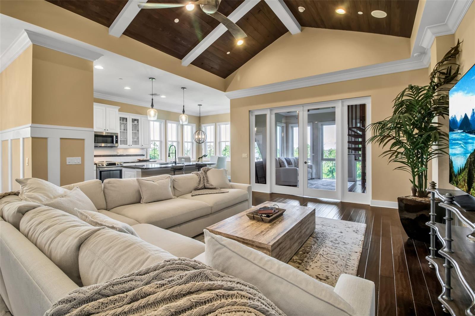 Image 28 of 99 For 321 Sapphire Lake Drive 202