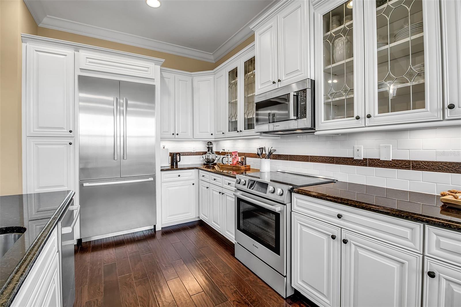 Image 44 of 99 For 321 Sapphire Lake Drive 202