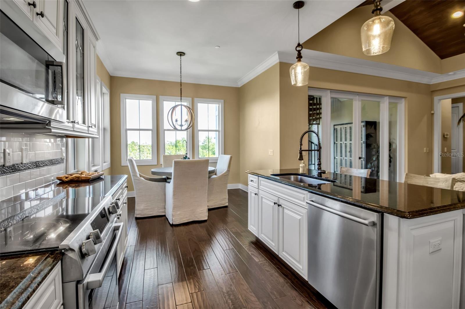 Image 47 of 99 For 321 Sapphire Lake Drive 202