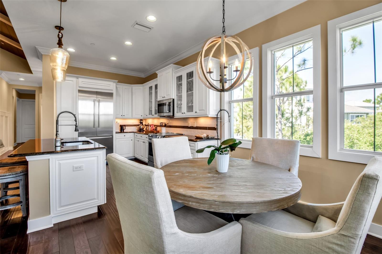 Image 49 of 99 For 321 Sapphire Lake Drive 202