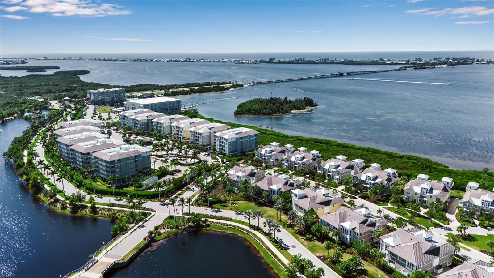 Image 69 of 99 For 321 Sapphire Lake Drive 202