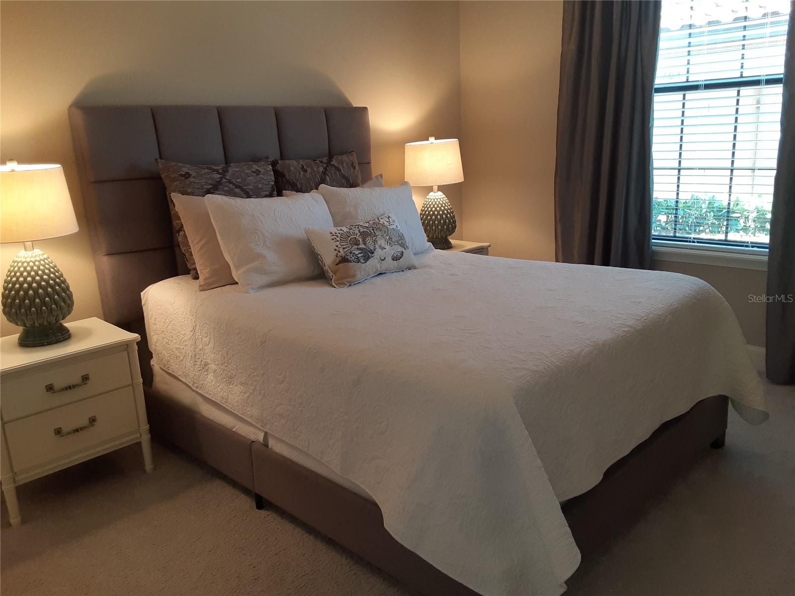 Image 22 of 38 For 13605 Messina Loop 104