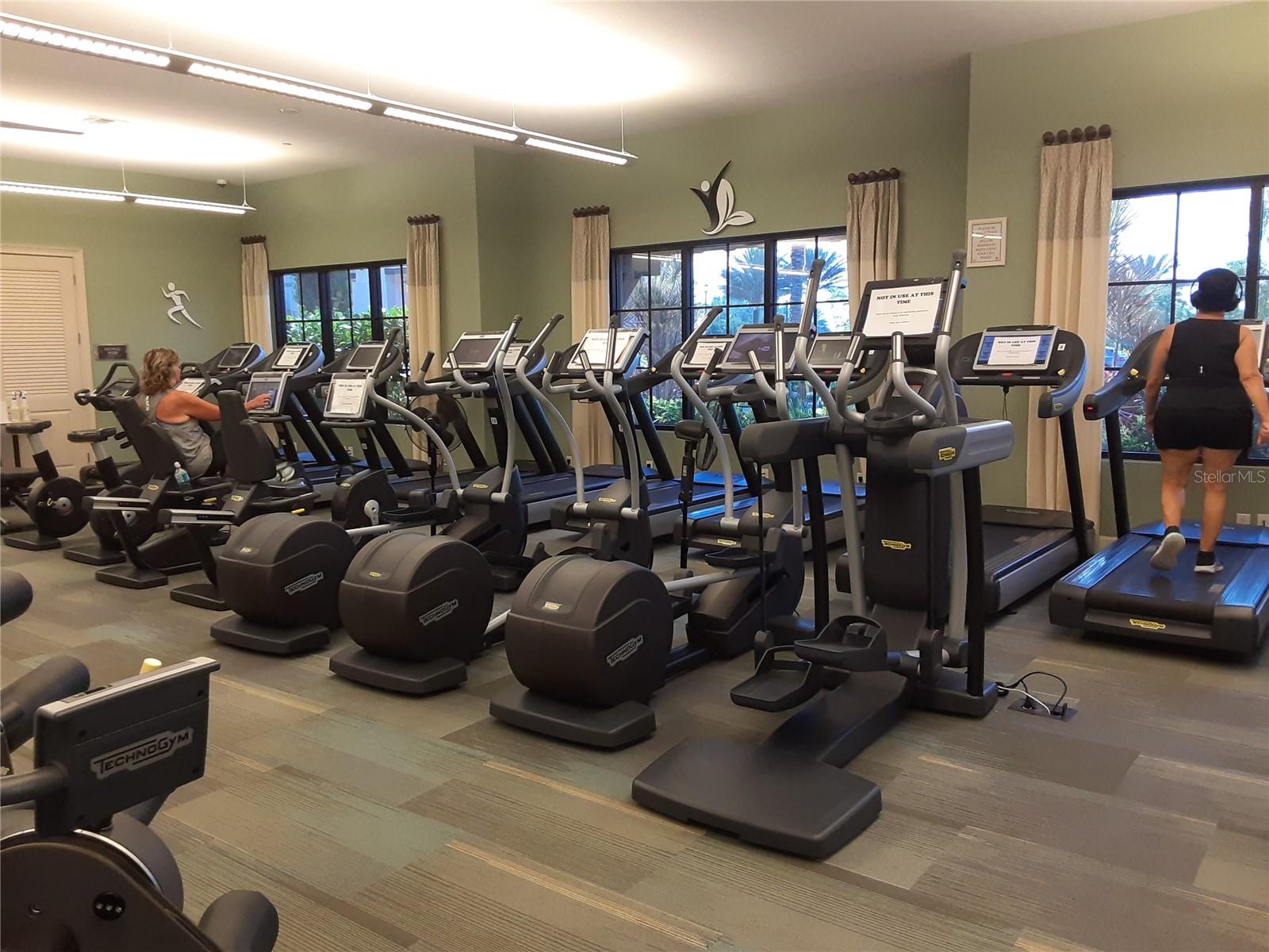 Image 30 of 38 For 13605 Messina Loop 104