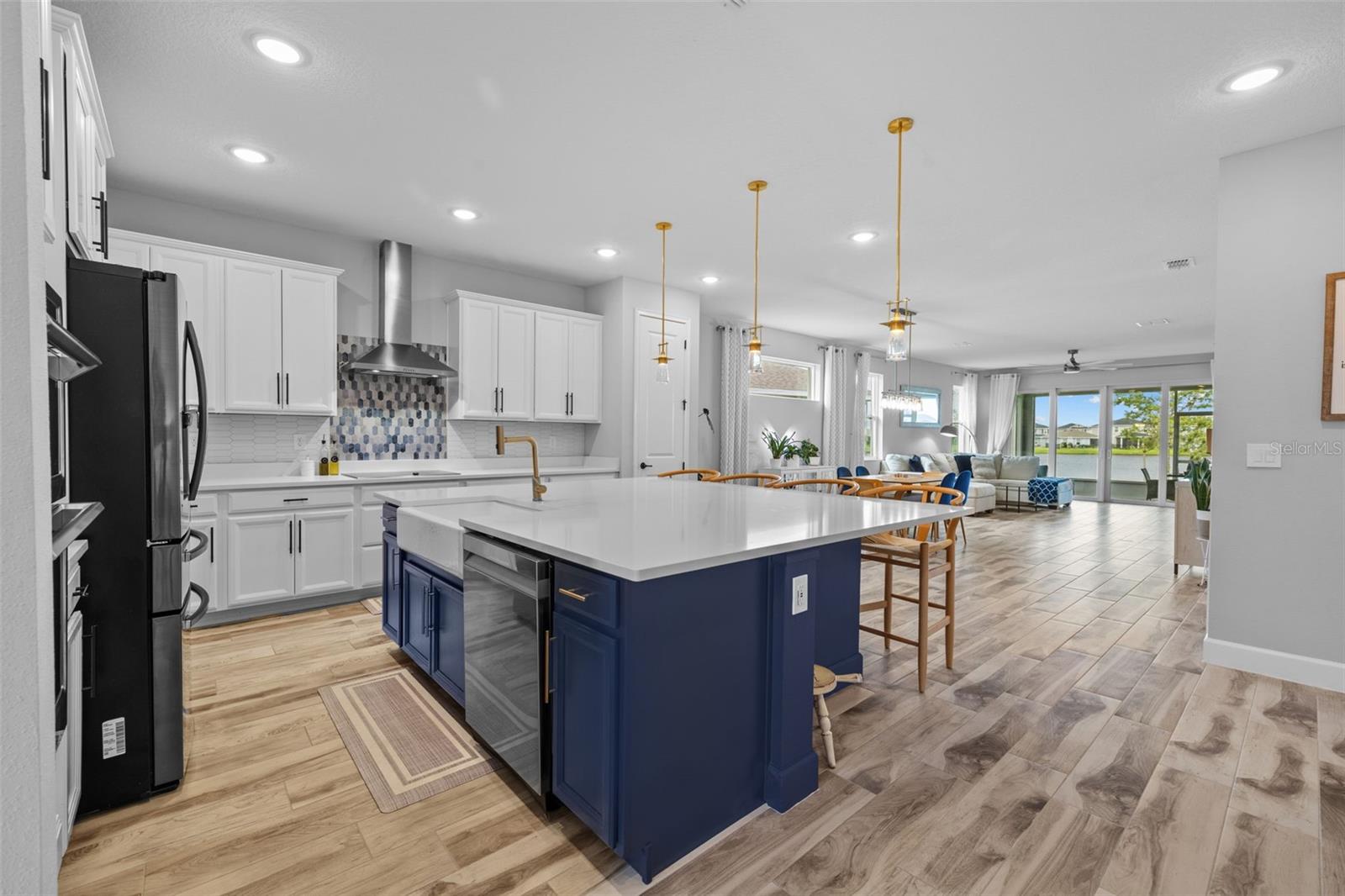 Image 14 of 79 For 11769 Little River Way