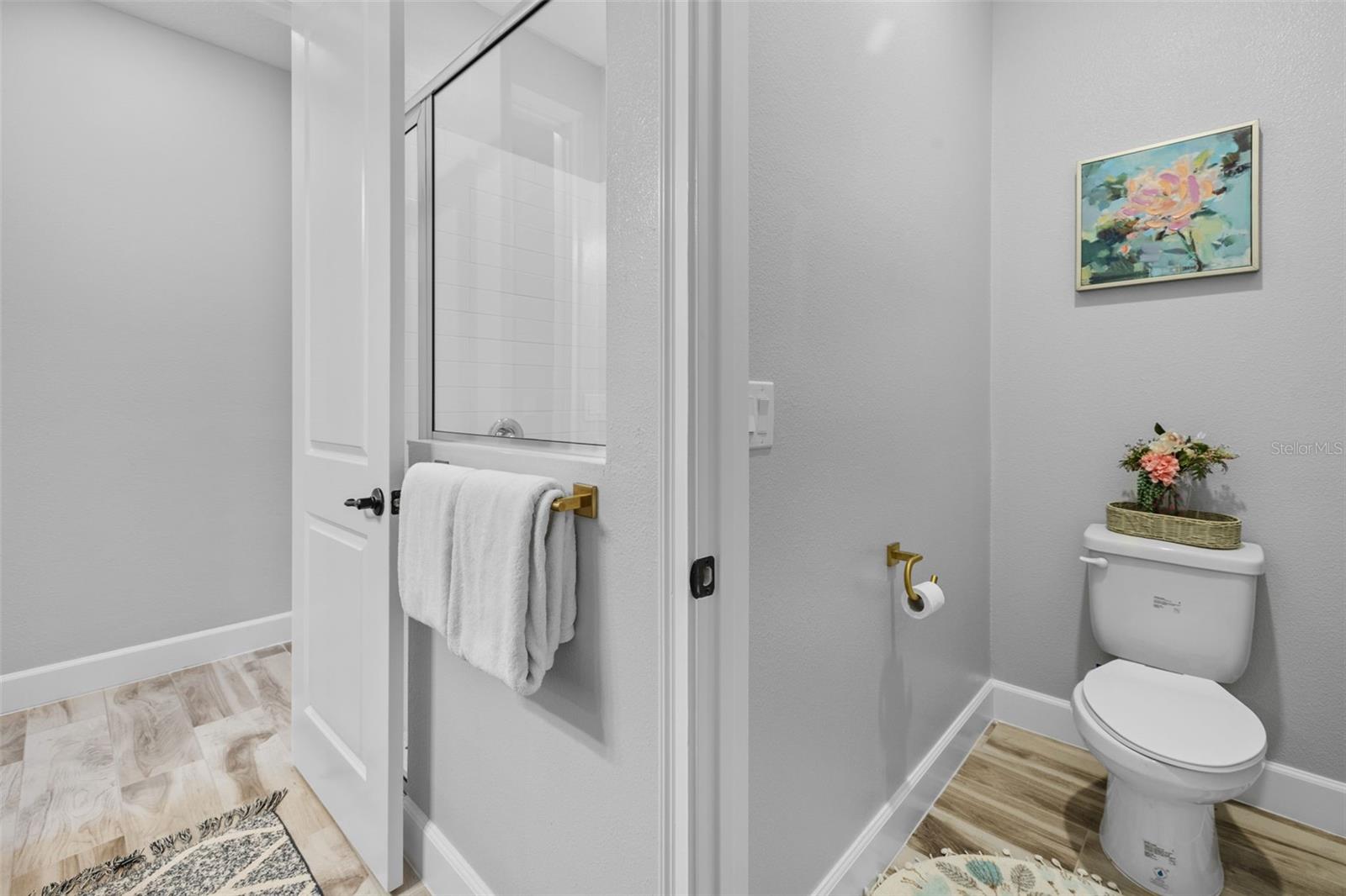 Image 27 of 79 For 11769 Little River Way