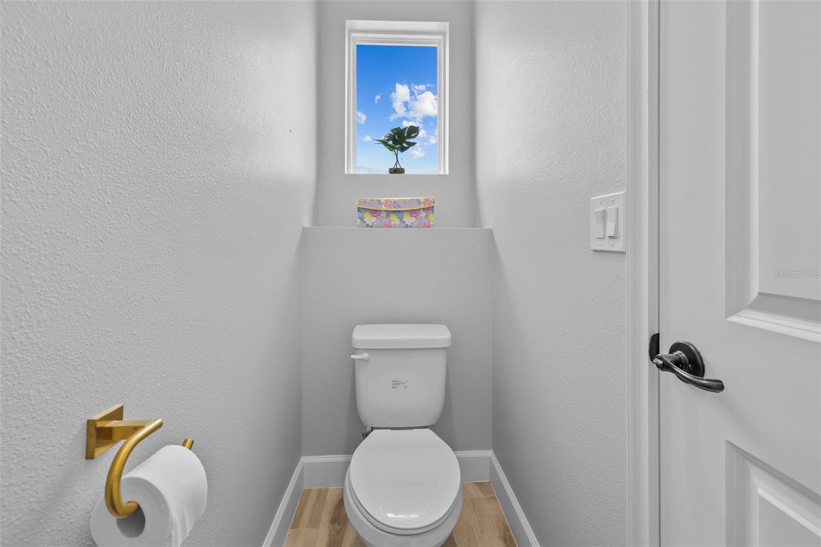 Image 43 of 79 For 11769 Little River Way