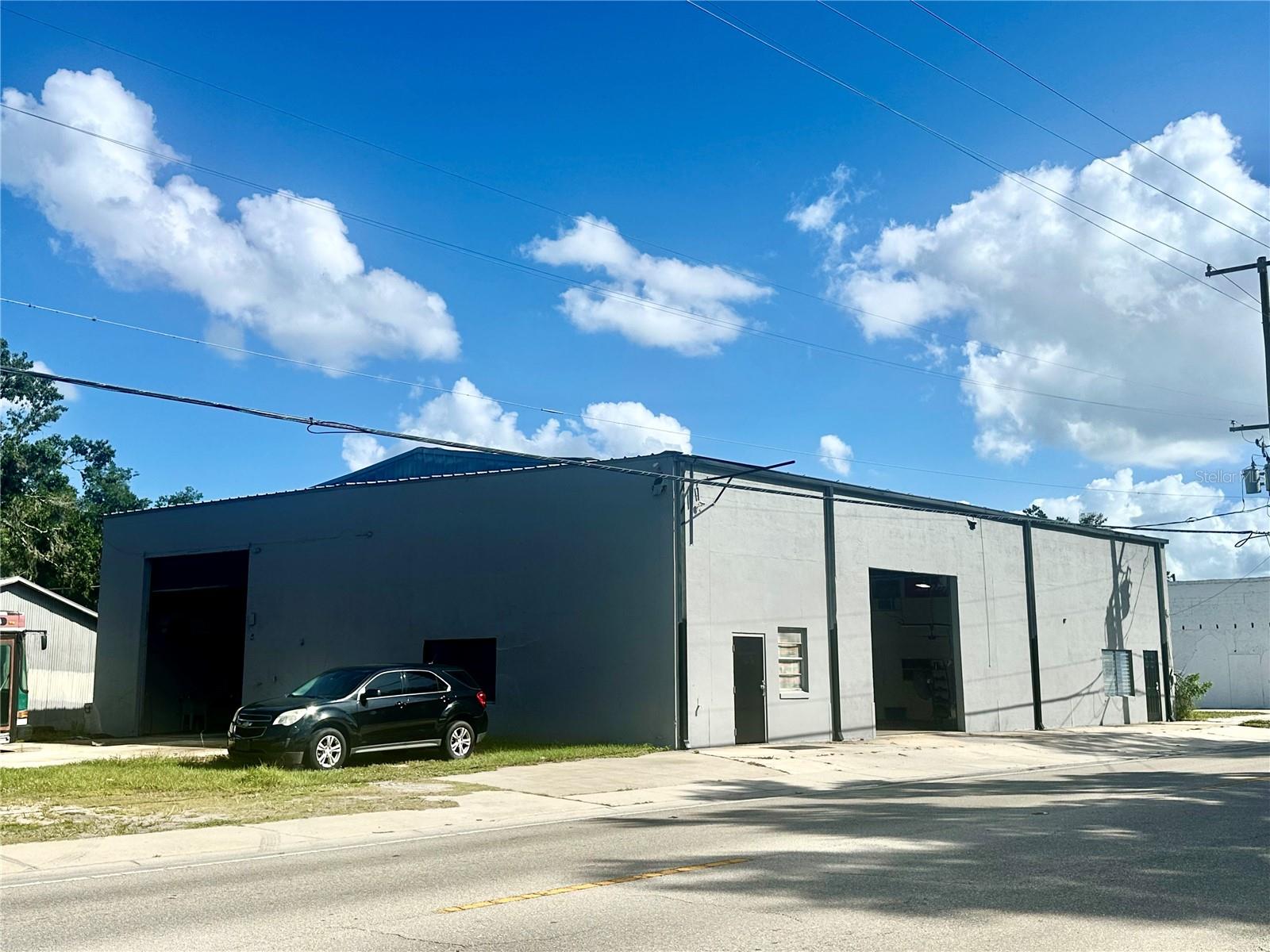 Image 4 of 17 For 212 Florida Avenue