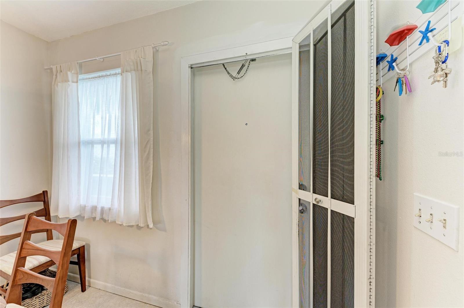 Image 11 of 43 For 611 Gulf Drive N D27