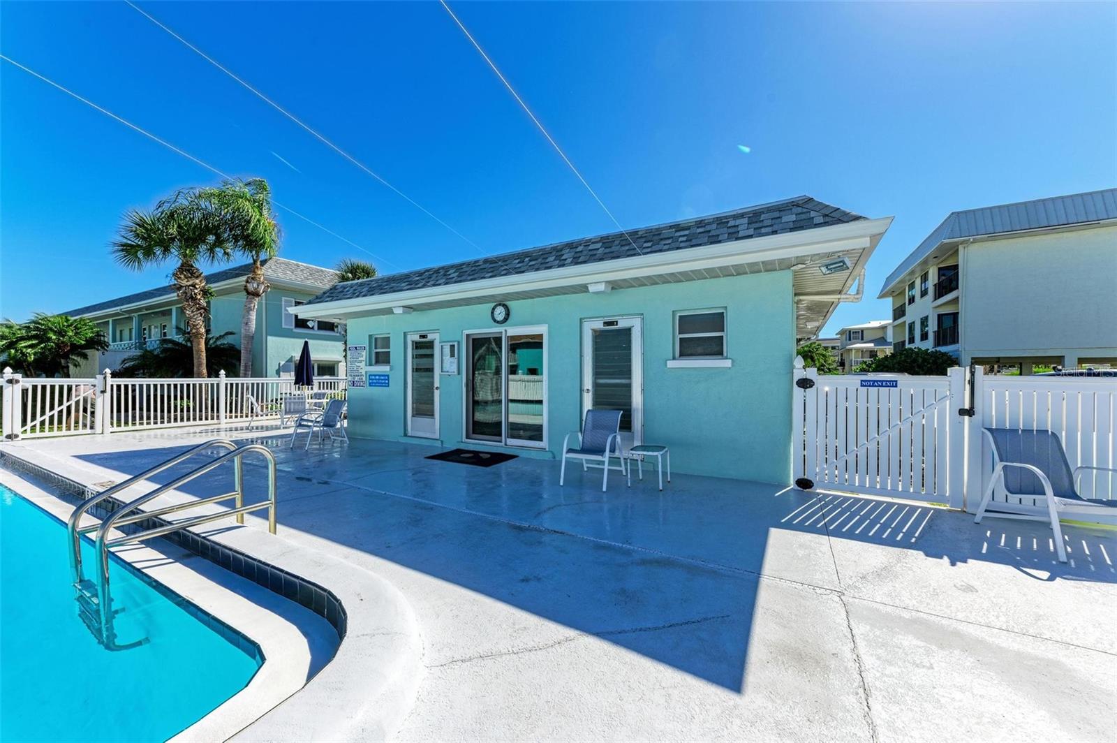 Image 38 of 43 For 611 Gulf Drive N D27