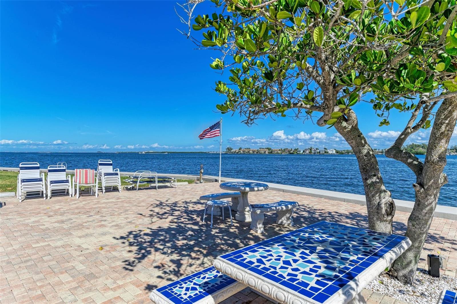 Image 7 of 43 For 611 Gulf Drive N D27