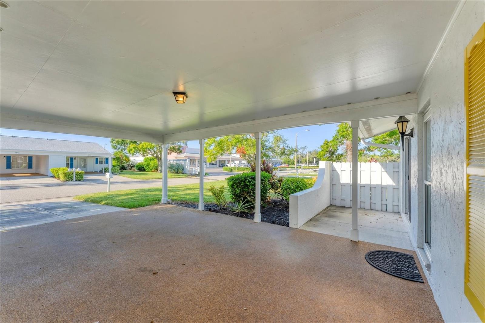 Image 9 of 53 For 9509 Kingston Drive