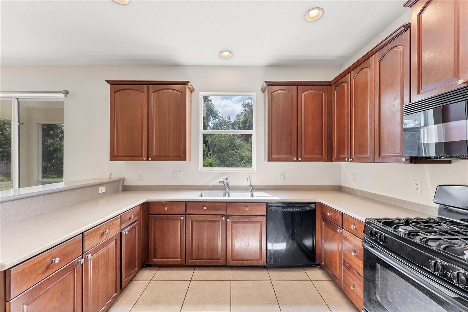 Image 12 of 64 For 6963 74th Street Circle E