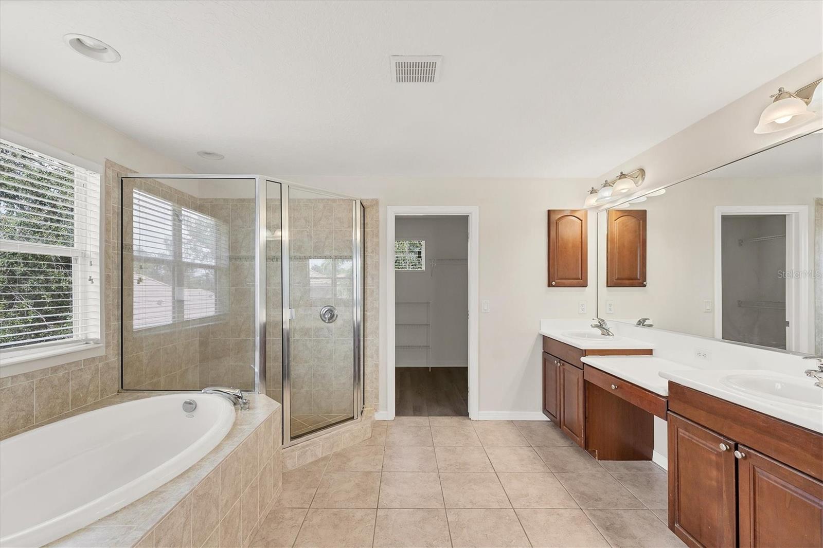 Image 28 of 64 For 6963 74th Street Circle E