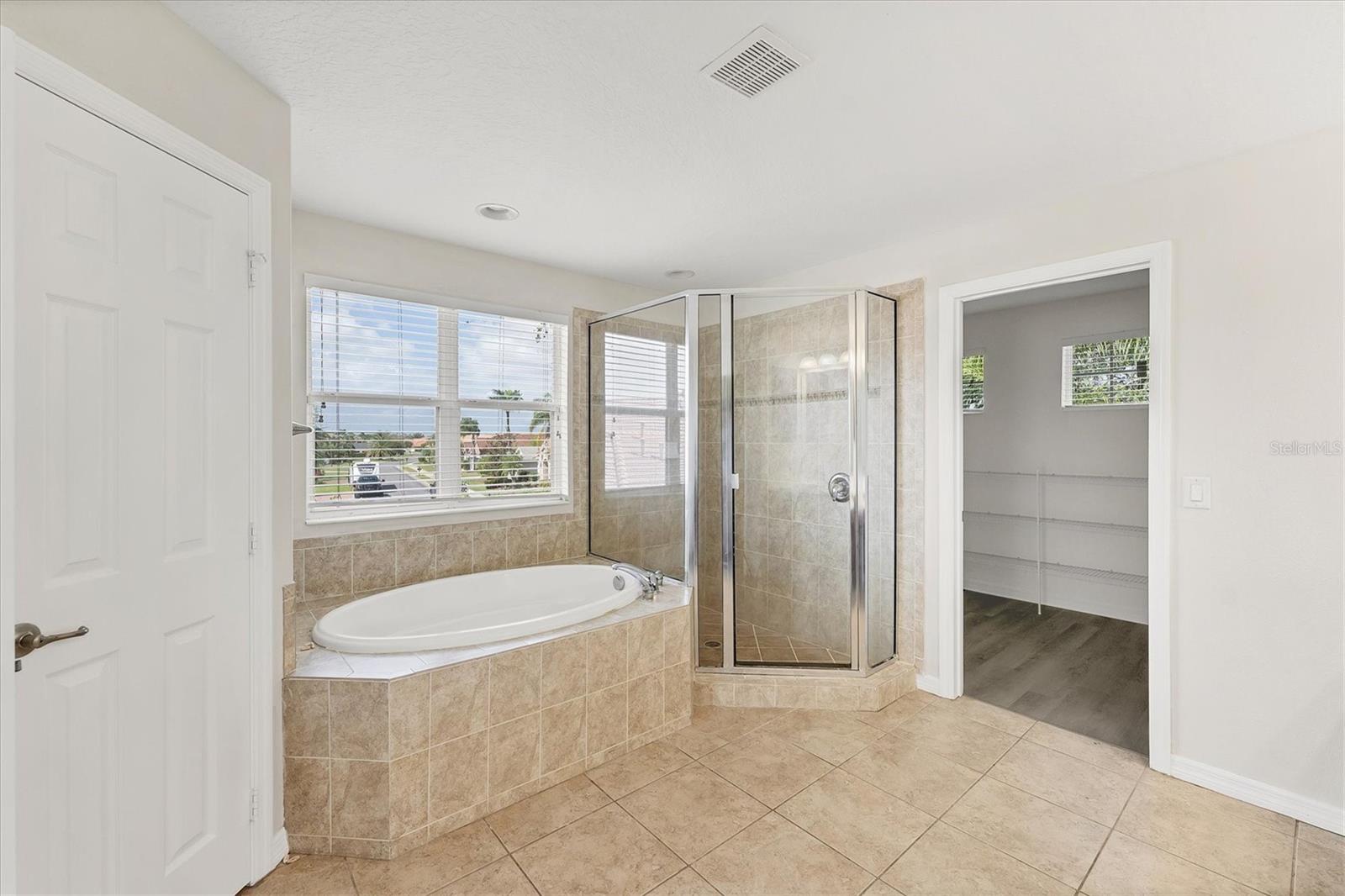 Image 31 of 64 For 6963 74th Street Circle E