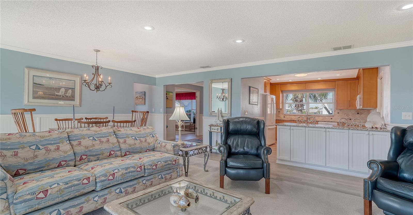 Image 18 of 74 For 4503 Coral Lake Drive