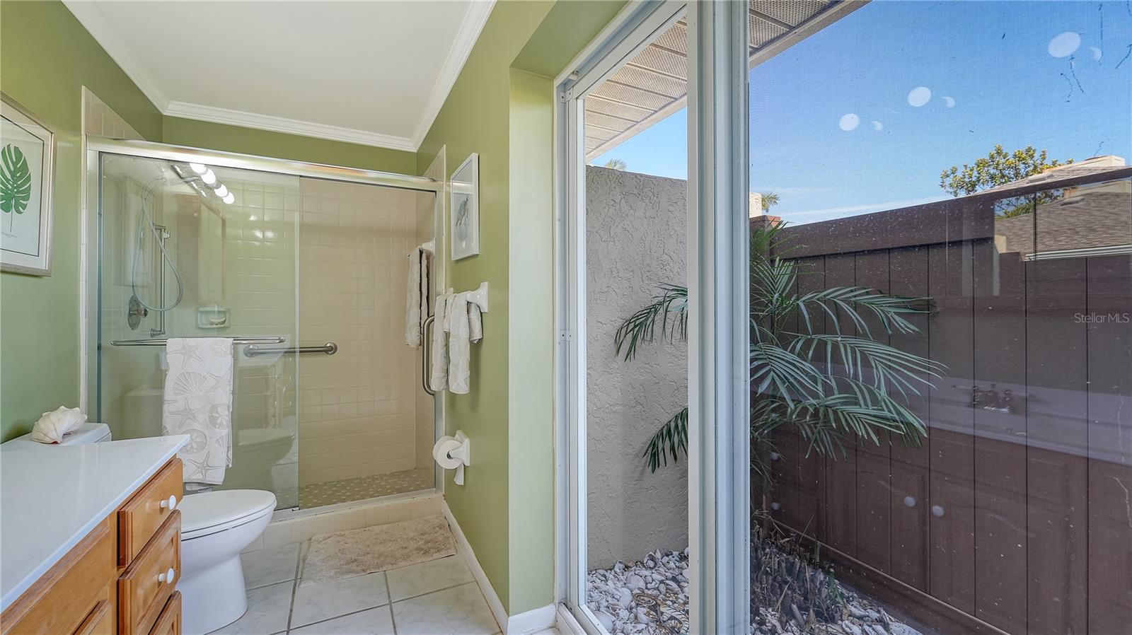 Image 32 of 74 For 4503 Coral Lake Drive