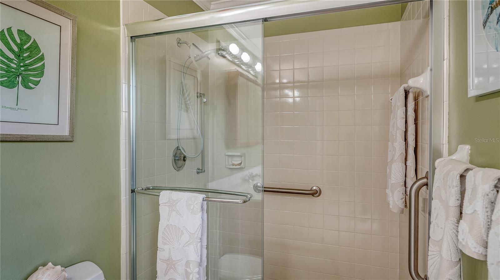 Image 33 of 74 For 4503 Coral Lake Drive