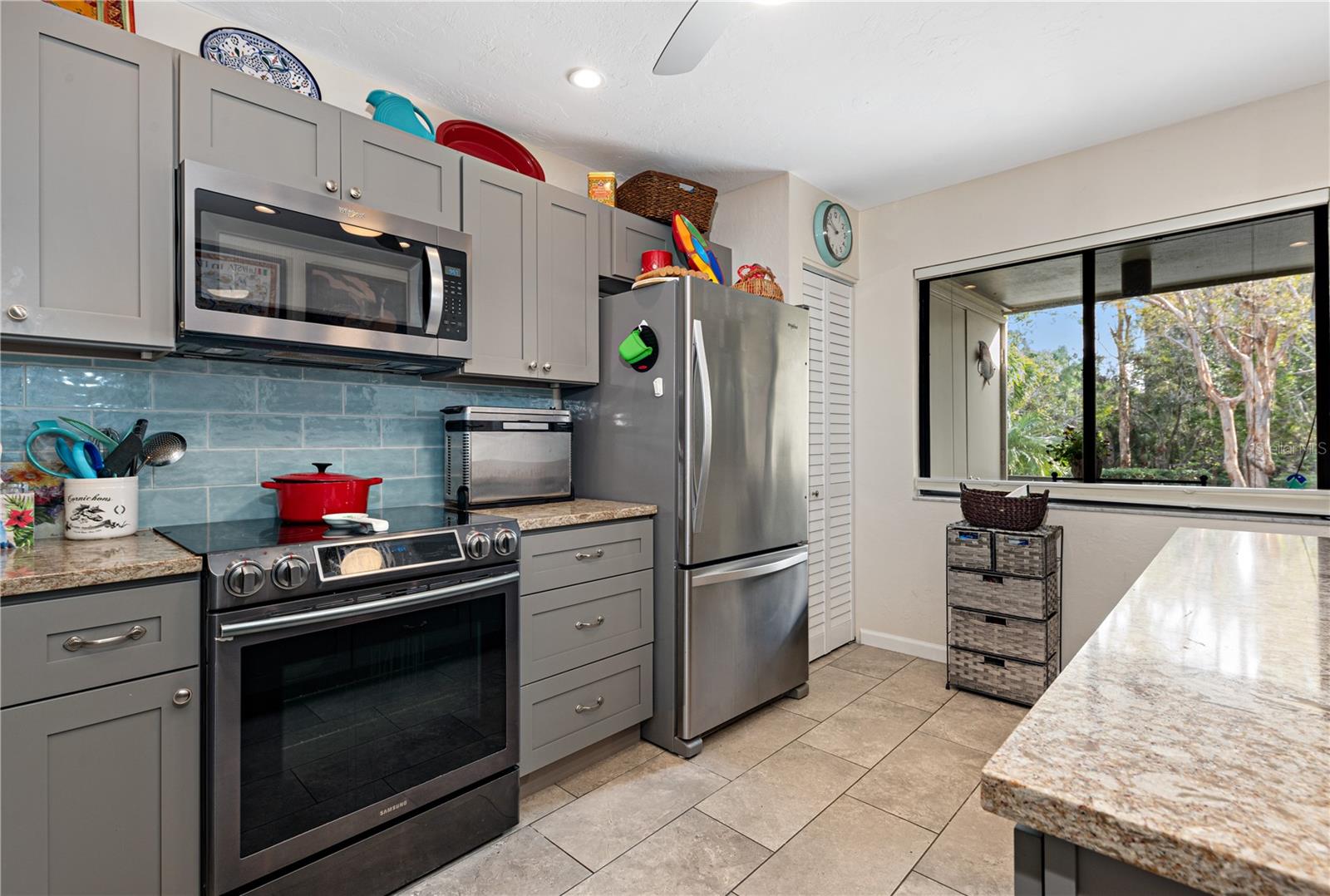 Image 10 of 29 For 1512 Pelican Cove Road 239