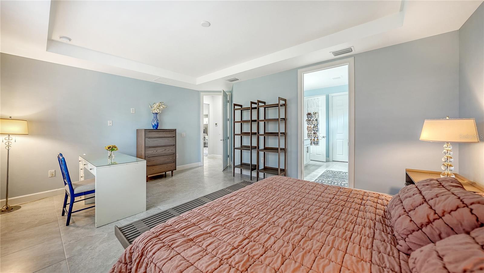 Image 15 of 59 For 5595 Rain Lily Court