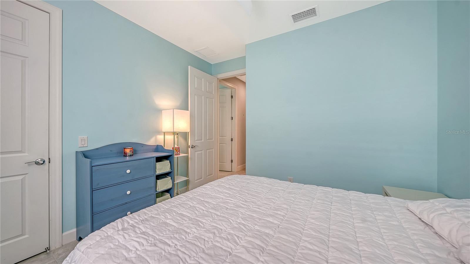 Image 25 of 59 For 5595 Rain Lily Court