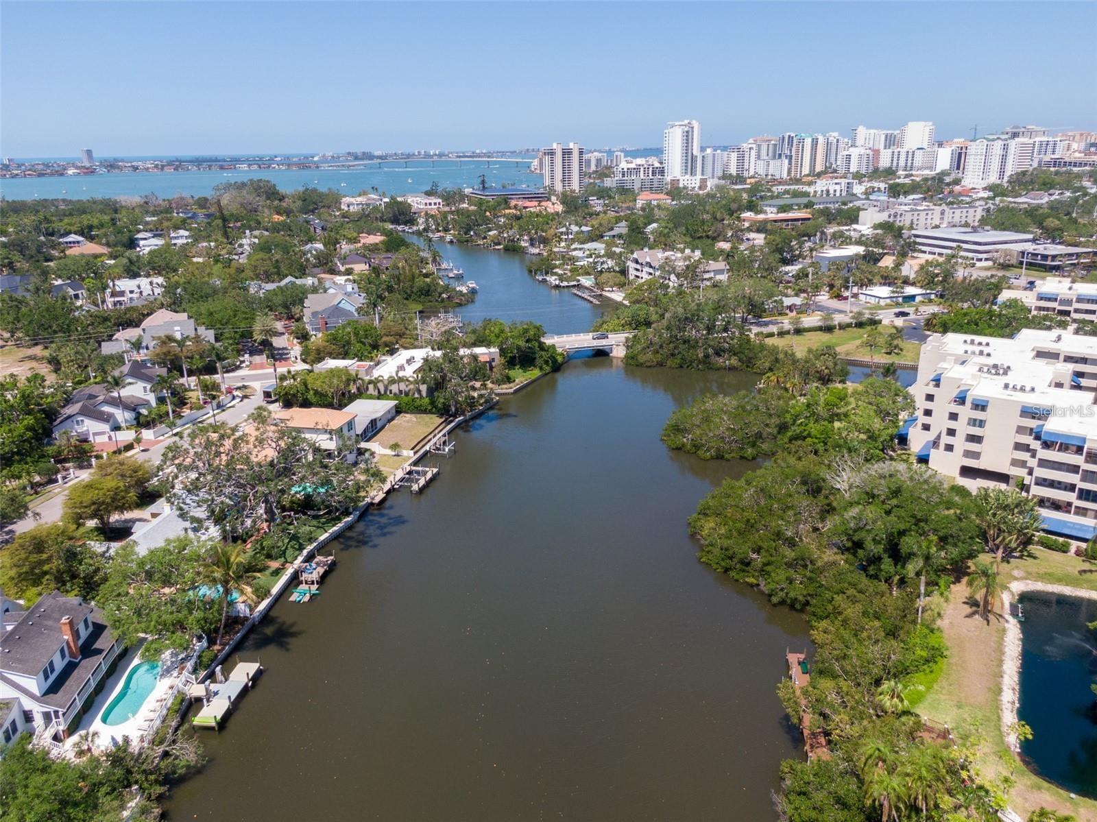Image 30 of 38 For 850 Tamiami Trail 836