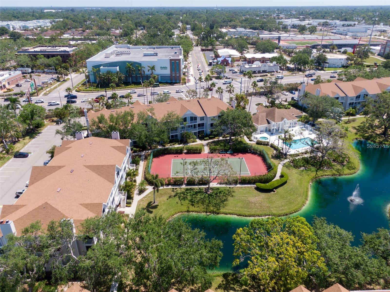 Image 35 of 38 For 850 Tamiami Trail 836