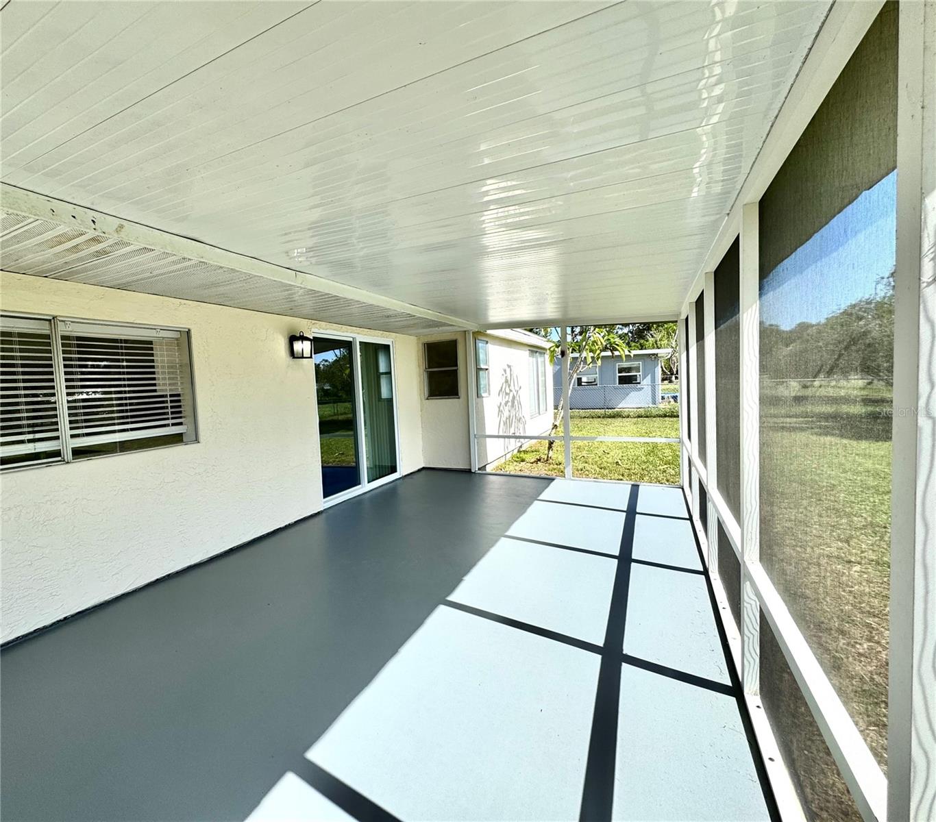 Image 12 of 42 For 6707 Carovel Avenue