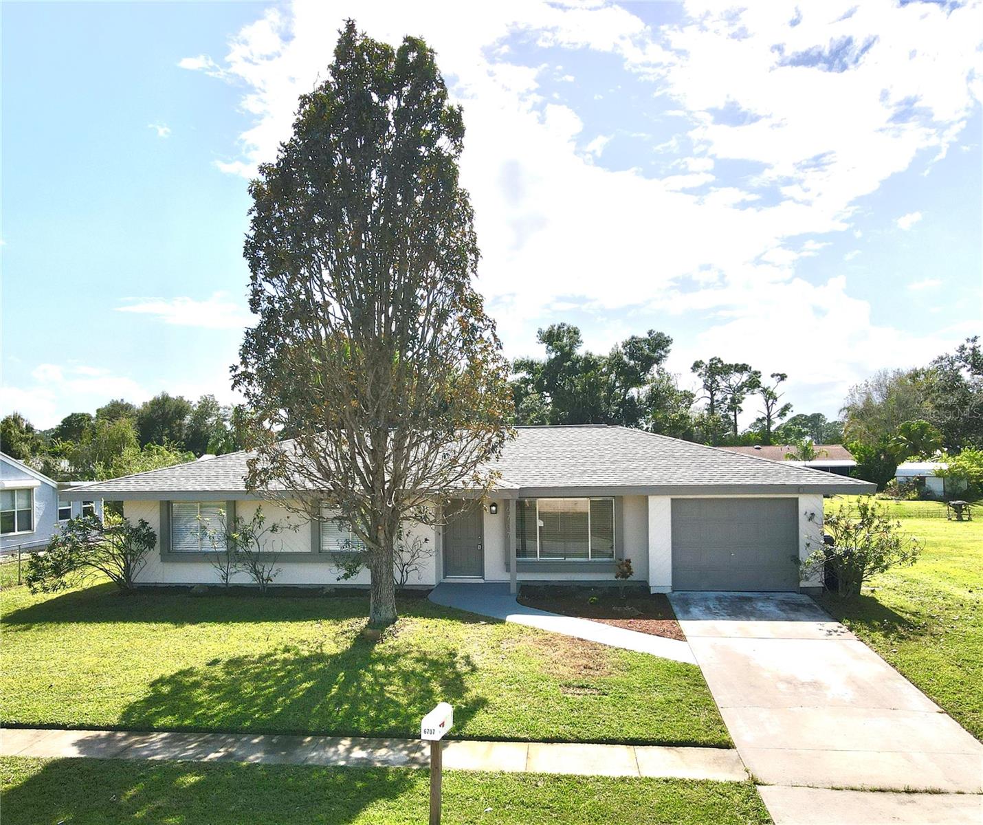 Image 2 of 42 For 6707 Carovel Avenue