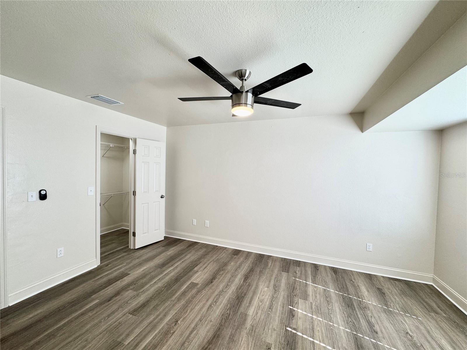 Image 28 of 42 For 6707 Carovel Avenue