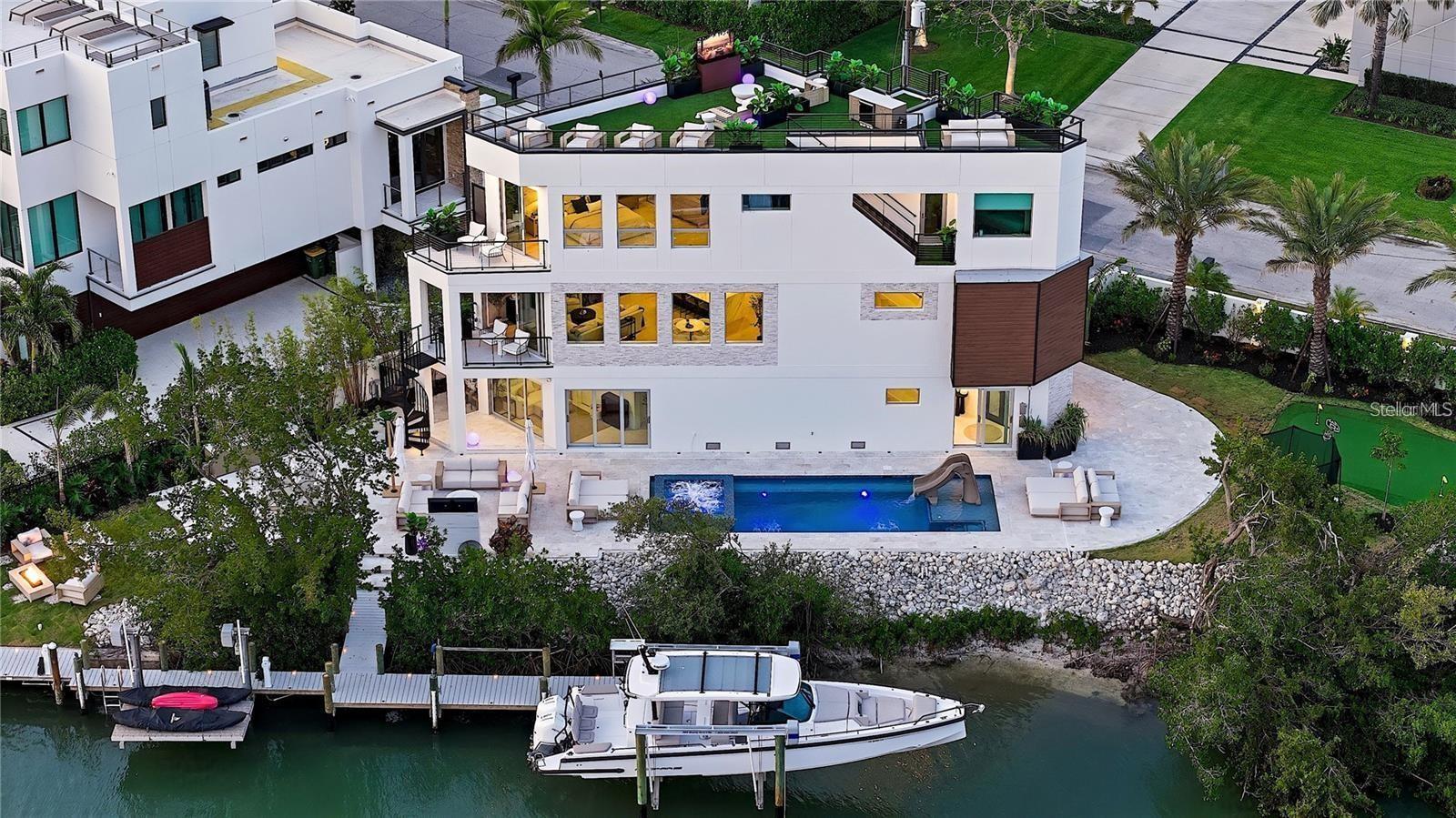 Image 2 of 58 For 1406 Tangier Way