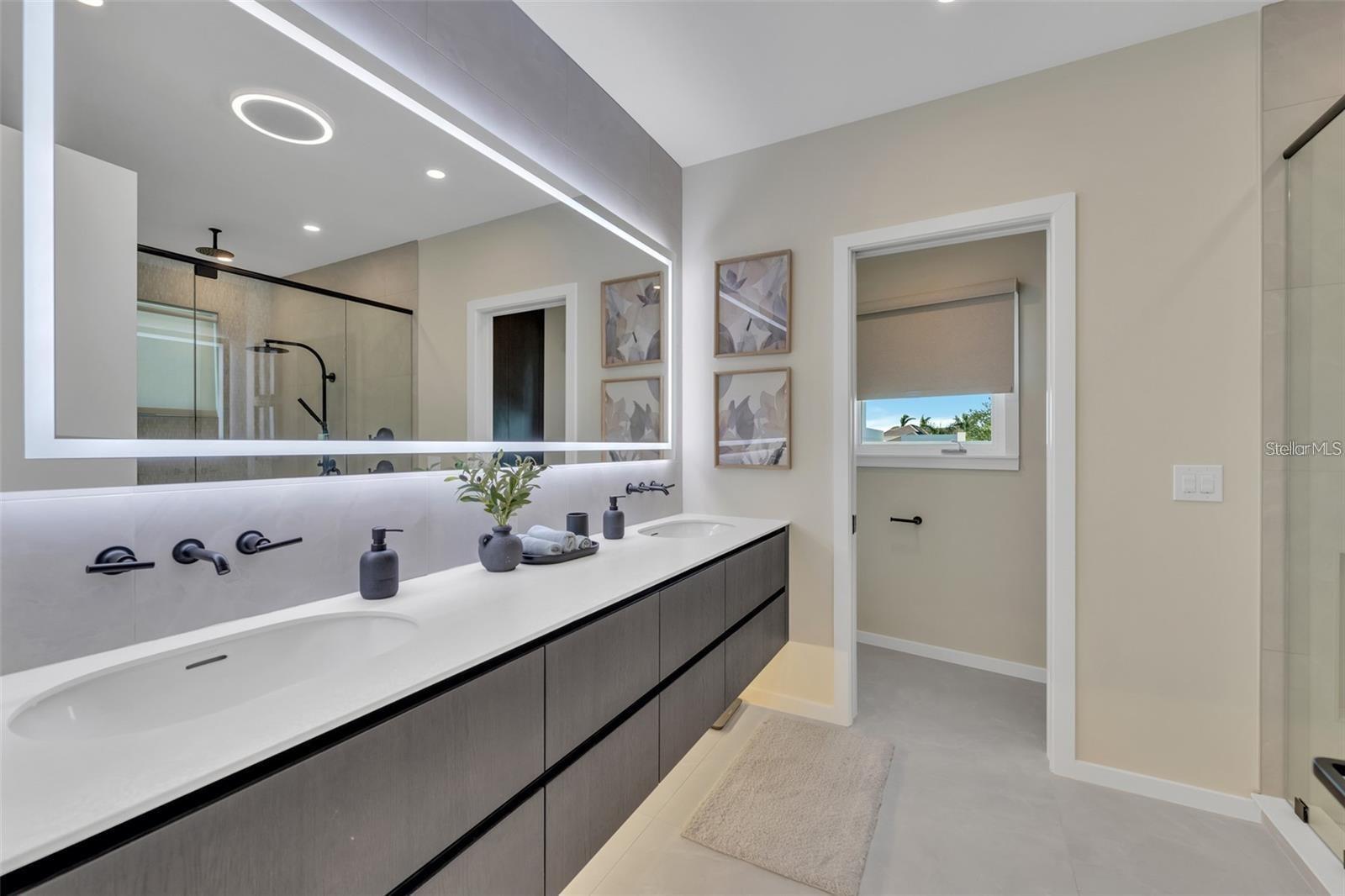 Image 43 of 58 For 1406 Tangier Way