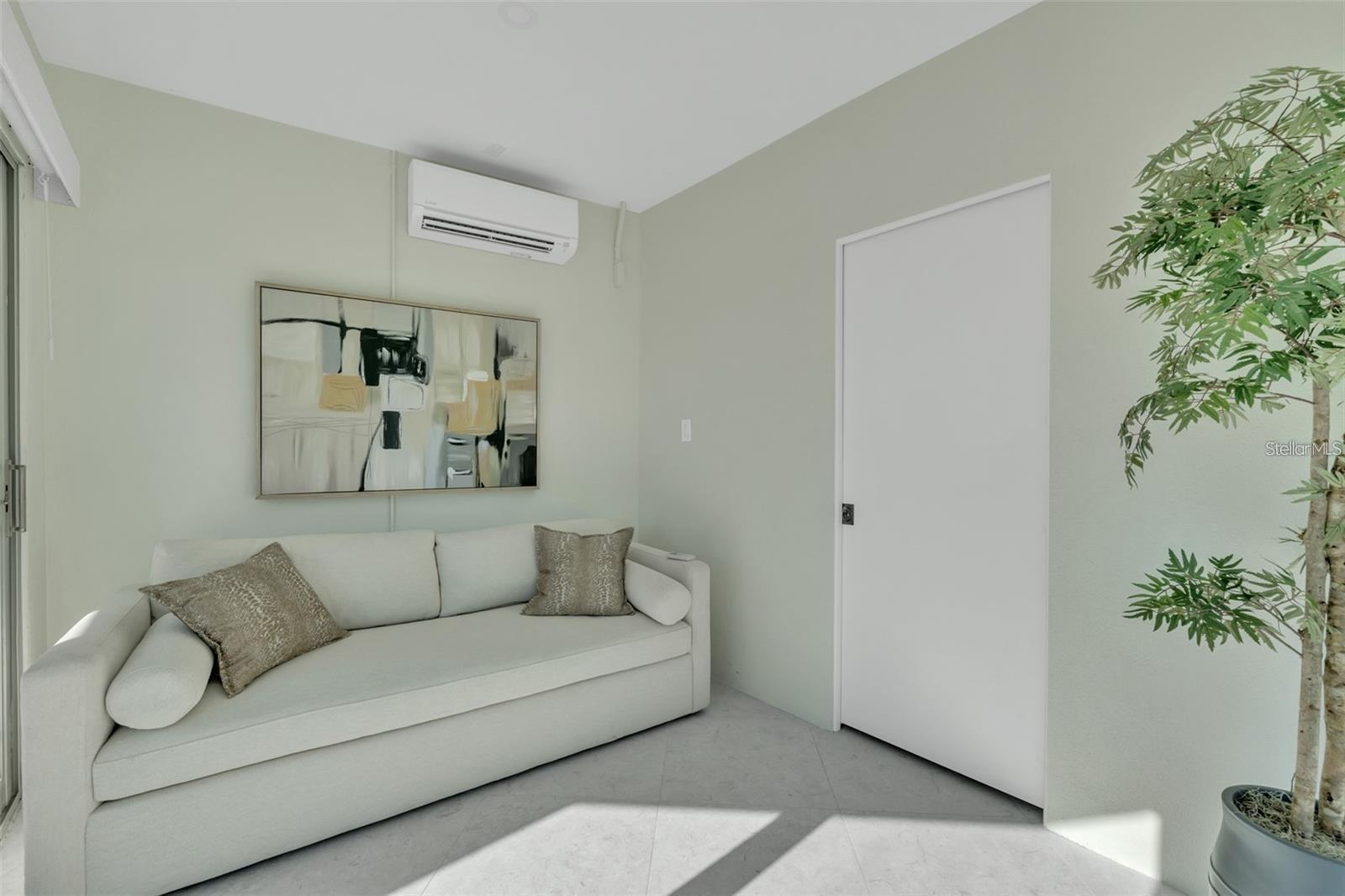 Image 52 of 58 For 1406 Tangier Way