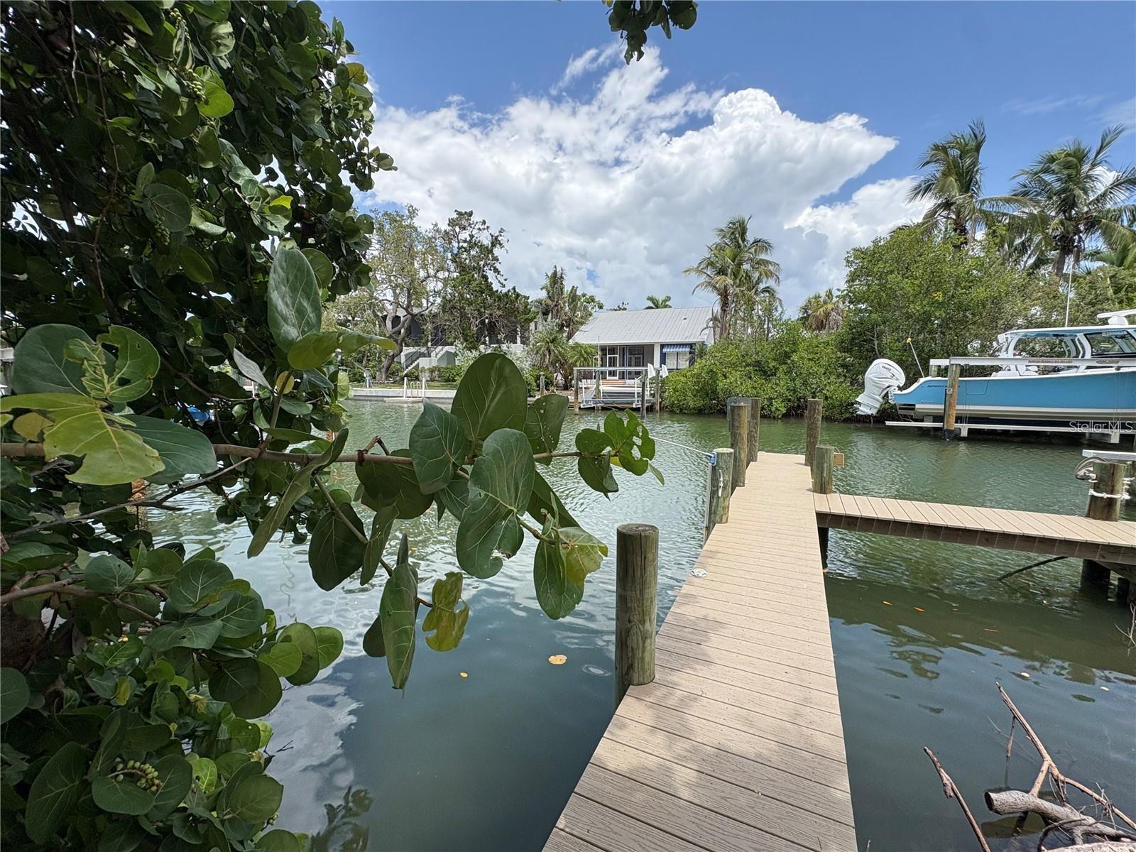 Image 10 of 23 For 3441 Gulfmead Drive