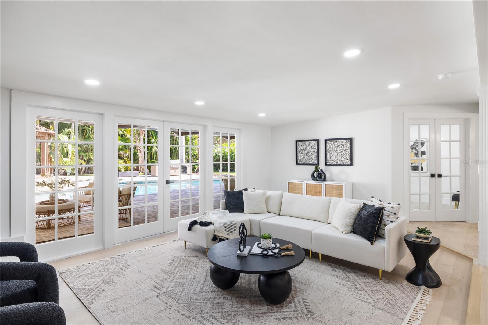 Image 18 of 72 For 3851 Tangier Terrace