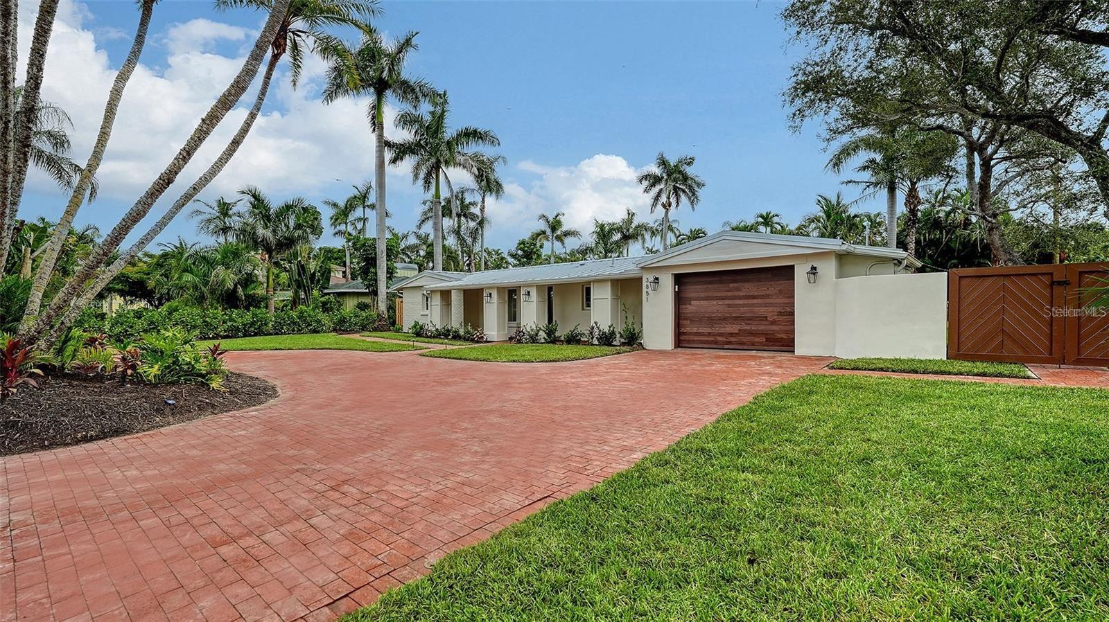 Image 2 of 72 For 3851 Tangier Terrace