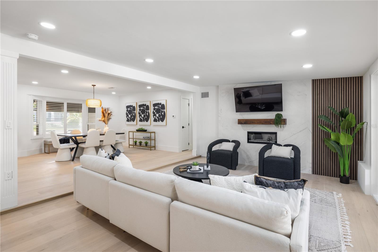 Image 24 of 72 For 3851 Tangier Terrace