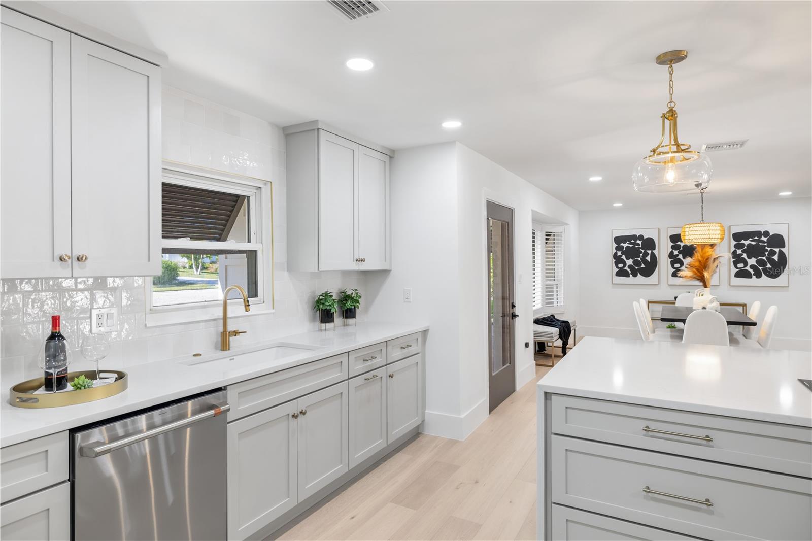 Image 31 of 72 For 3851 Tangier Terrace