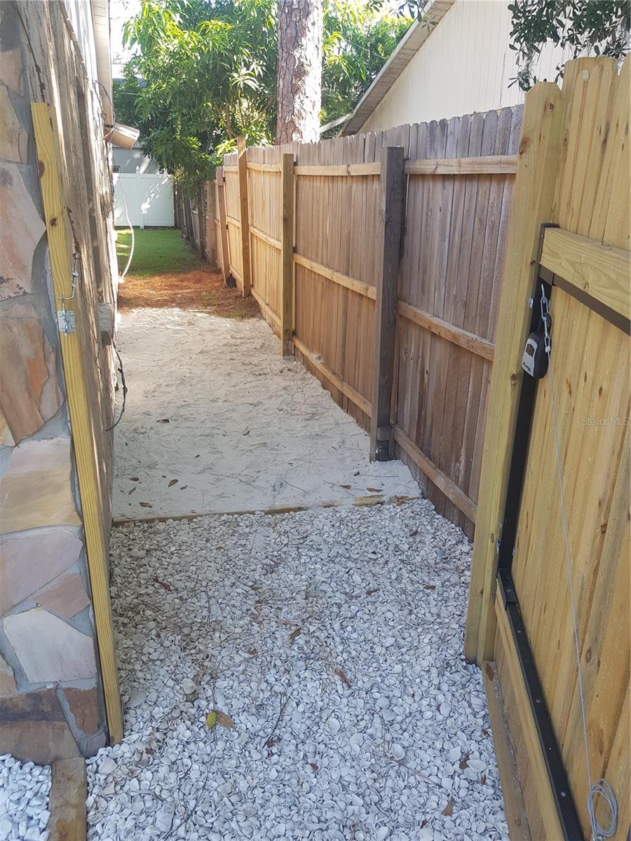 Image 73 of 78 For 311 58th Avenue E