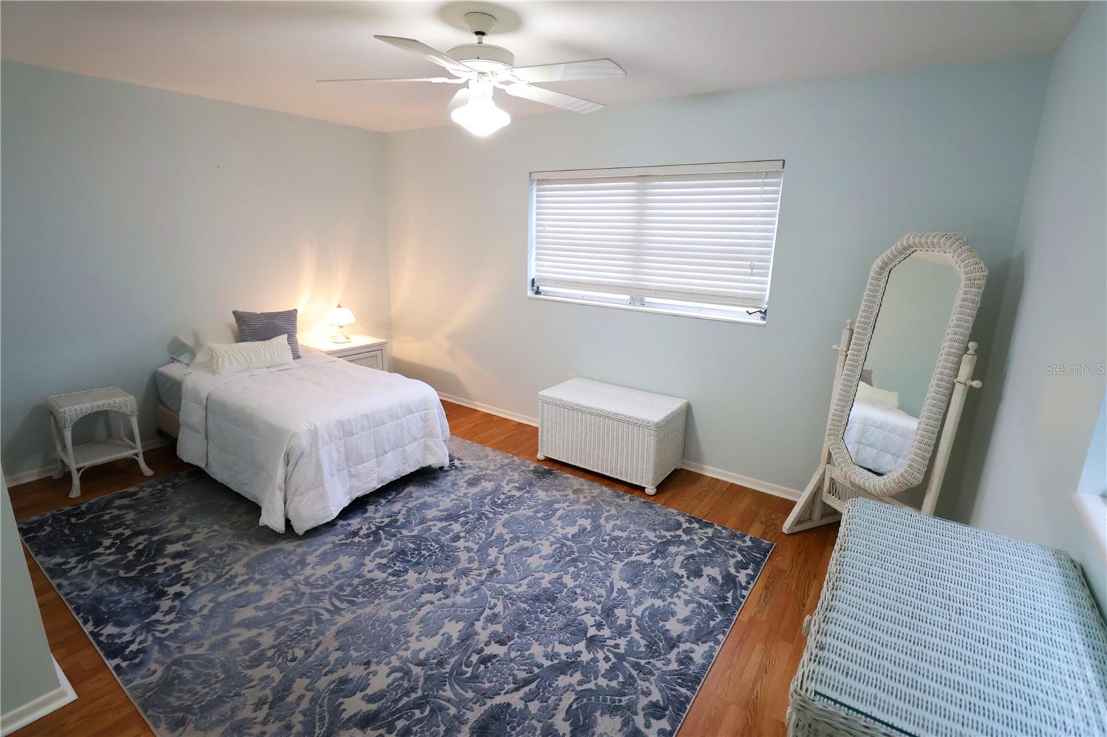 Image 20 of 30 For 5981 Hibiscus Drive