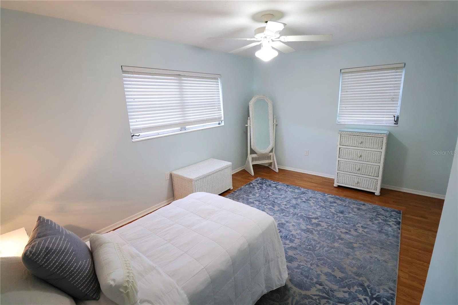 Image 21 of 30 For 5981 Hibiscus Drive