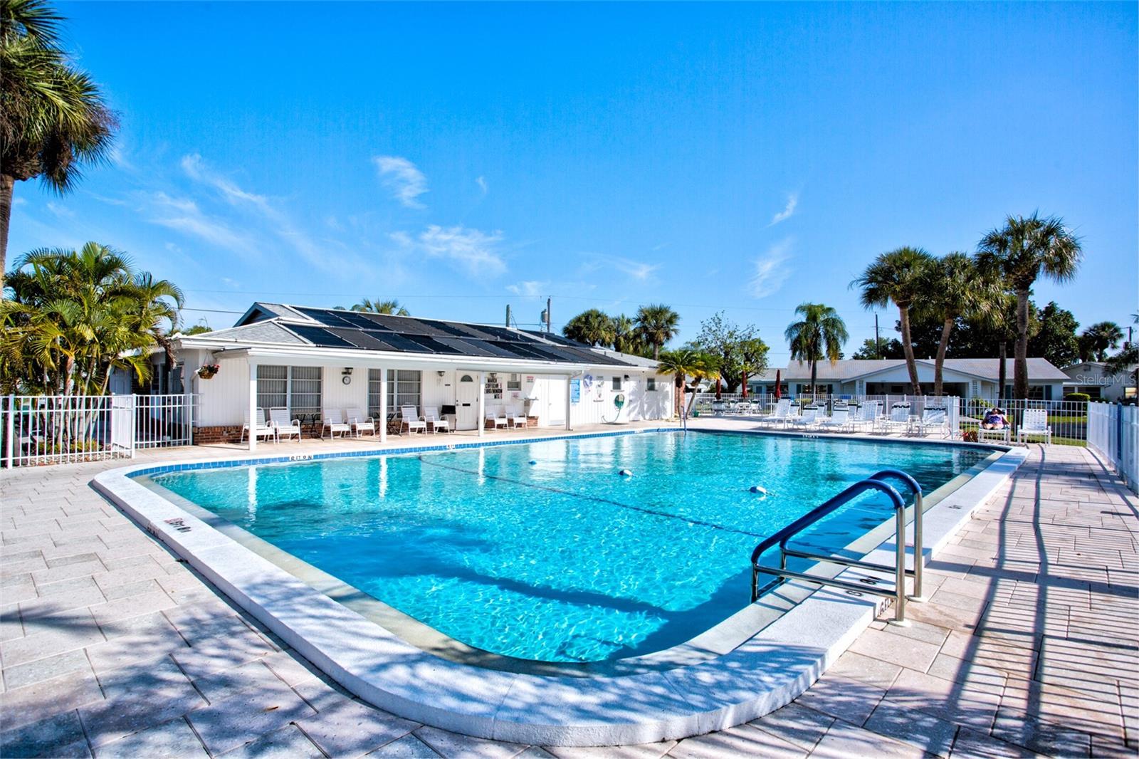 Image 25 of 30 For 5981 Hibiscus Drive